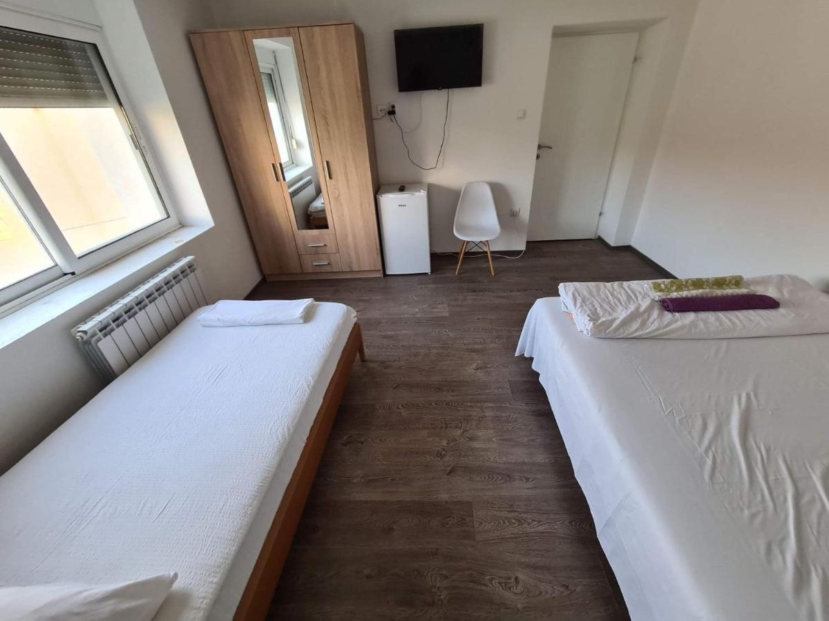 M2 Sobe Hotel Trebinje Eksteriør billede